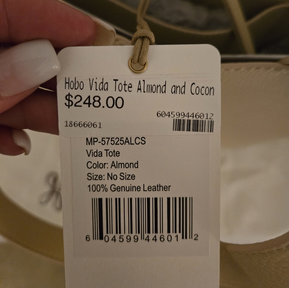 Hobo Cream Tote Bag - Picture 2 of 10